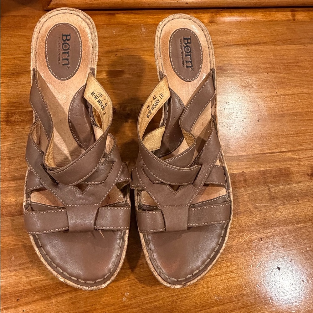 Born Women's Tan Leather Sandals